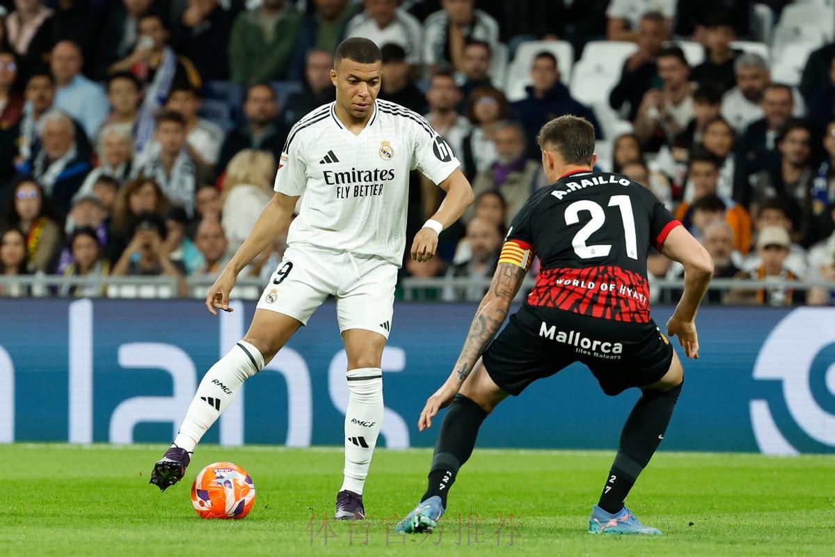 2021/22西甲:皇马一骑绝尘 本泽霸王龙无人能敌 2021/22西甲:皇马一骑绝尘 本泽霸王龙无人能敌